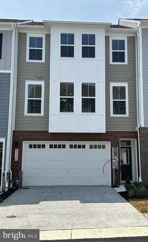 9550 Rutherglen Pl, Waldorf, MD 20601