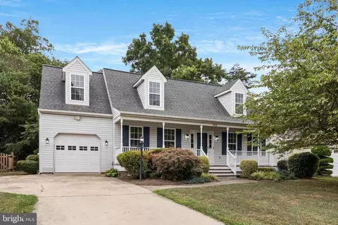 5026 Redhorse Ct, Waldorf, MD 20603