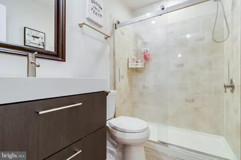 Bath - 239 Heather Ct, La Plata, MD 20646 photo 2 of 3
