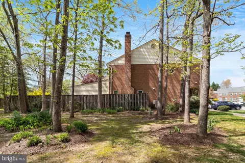 Exterior - 239 Heather Ct, La Plata, MD 20646 photo 3 of 5