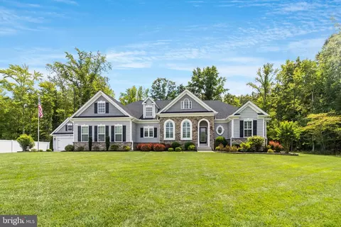7690 Knotting Hill Ln, Port Tobacco, MD 20677