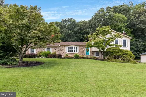 509 Dogwood Ct, La Plata, MD 20646