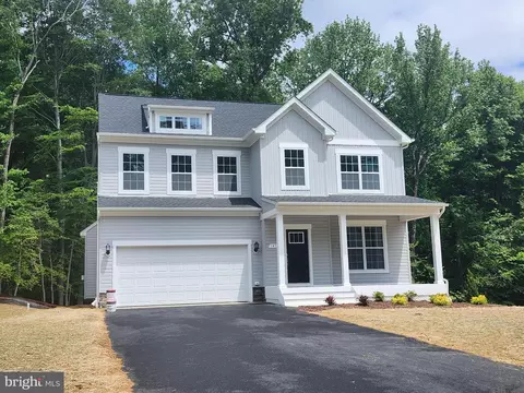 3430 Elsa Ave, Waldorf, MD 20603