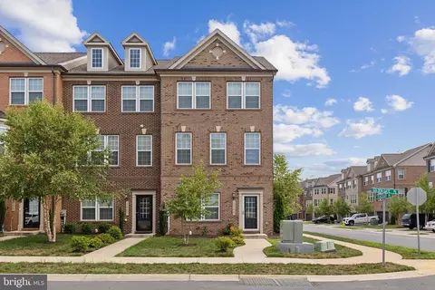 2963 Chalkstone Pl, Waldorf, MD 20601