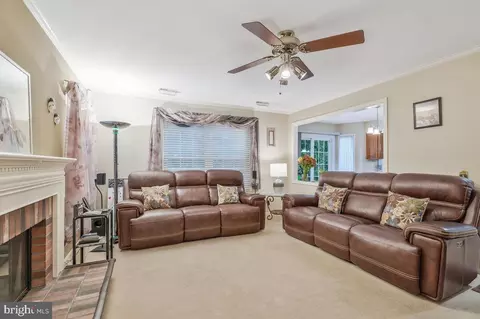 2945 Marsh Hawk Dr, Waldorf, MD 20603 photo 14