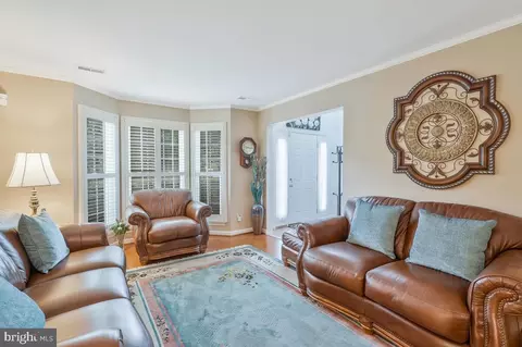 2945 Marsh Hawk Dr, Waldorf, MD 20603 photo 7