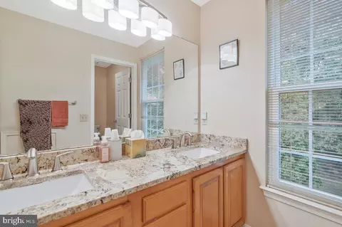 2945 Marsh Hawk Dr, Waldorf, MD 20603 photo 34