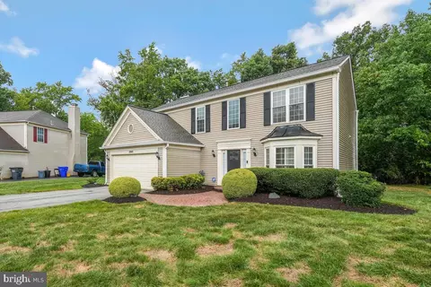 2945 Marsh Hawk Dr, Waldorf, MD 20603 photo 2