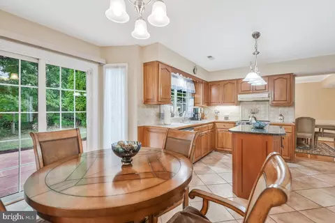 2945 Marsh Hawk Dr, Waldorf, MD 20603 photo 20