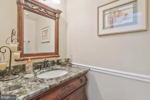 2945 Marsh Hawk Dr, Waldorf, MD 20603 photo 11