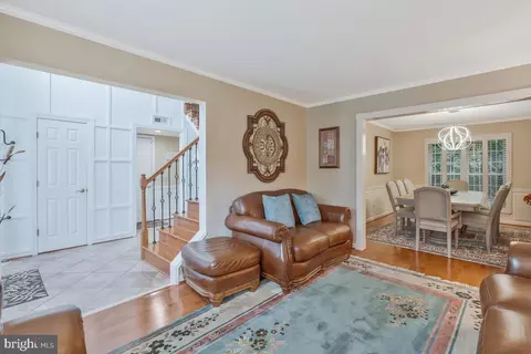 2945 Marsh Hawk Dr, Waldorf, MD 20603 photo 8