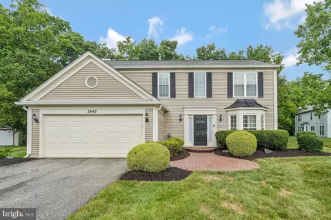 2945 Marsh Hawk Dr, Waldorf, MD 20603