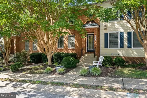 602 Currant Ct, La Plata, MD 20646