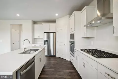 9915 Obin Ln, Waldorf, MD 20601 photo 9