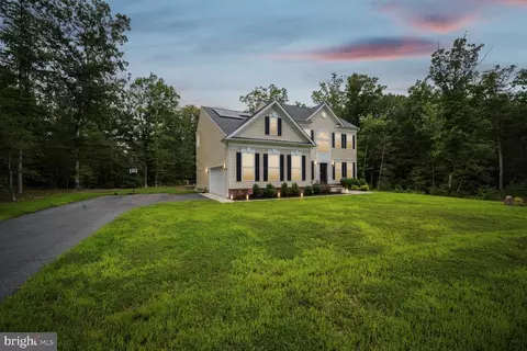 4883 Diamondback Ct, Waldorf, MD 20601