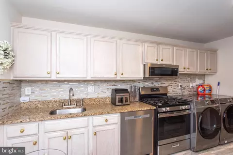 306 Garner Ave, Waldorf, MD 20602 photo 10