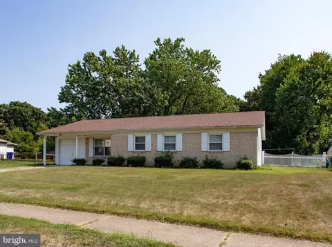 306 Garner Ave, Waldorf, MD 20602 photo 2