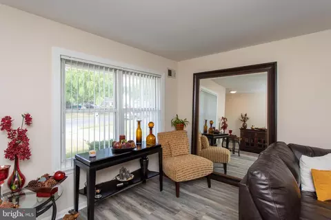 306 Garner Ave, Waldorf, MD 20602 photo 6