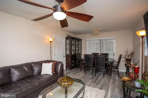 306 Garner Ave, Waldorf, MD 20602 photo 5