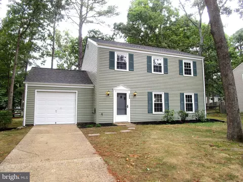 1004 Allward Dr, Waldorf, MD 20602
