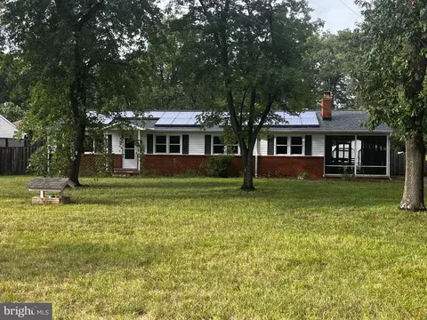 4465 Renner Rd, Waldorf, MD 20602