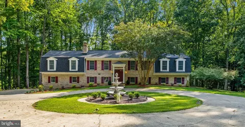 9156 Preference Dr, La Plata, MD 20646