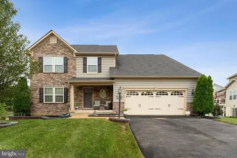 10782 Sourwood Ave, Waldorf, MD 20603