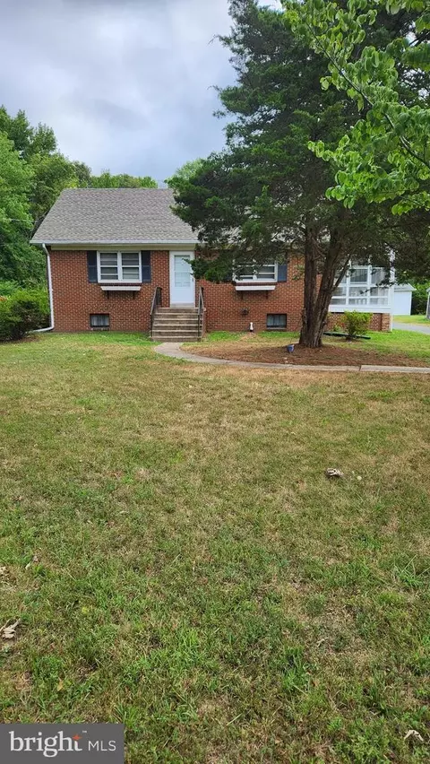 15180 Oaks Rd, Charlotte Hall, MD 20622