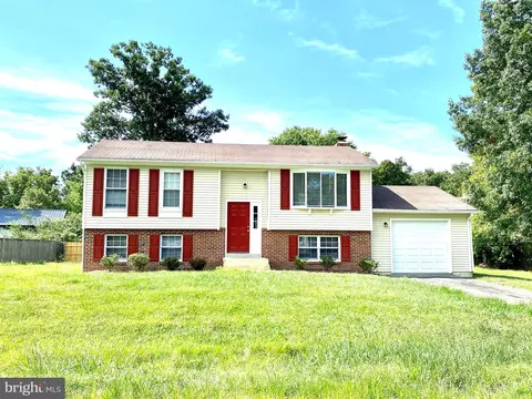 12651 Council Oak Dr, Waldorf, MD 20601