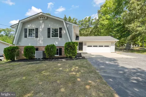 4085 Old Washington Rd, Waldorf, MD 20602