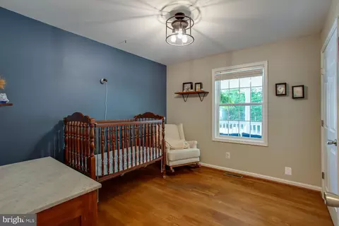 Bedroom - 6440 Fire Tower Rd, Welcome, MD 20693 photo 8 of 10