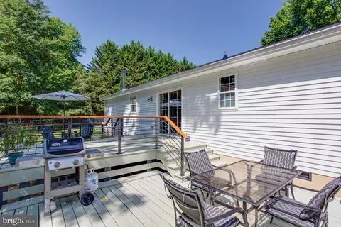 Exterior - 6440 Fire Tower Rd, Welcome, MD 20693 photo 24 of 25