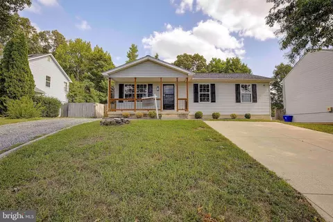 2330 Rolling Meadows St, Waldorf, MD 20601
