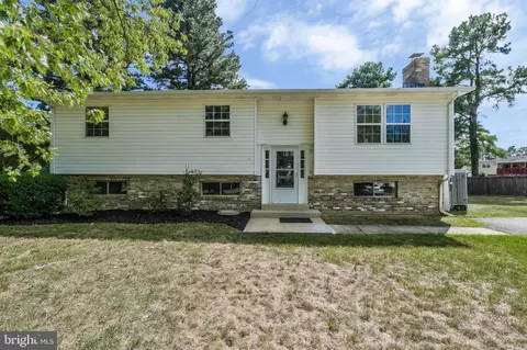11715 Quade St, Waldorf, MD 20602