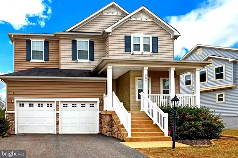 9831 Bremen Ct, Waldorf, MD 20603