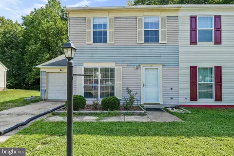 19 Sandra Ct, Indian Head, MD 20640