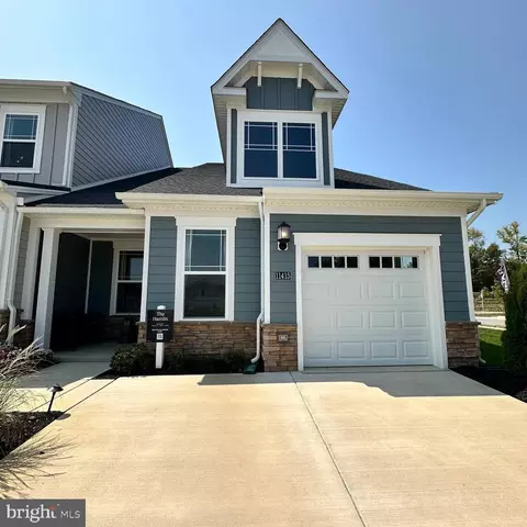 10722 Great Lakes Pl, White Plains, MD 20695