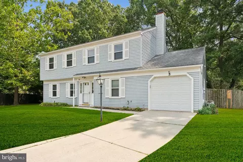 5 Joann Ct, Indian Head, MD 20640