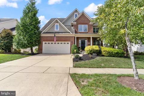 5013 Saint Matthews Dr, Waldorf, MD 20602