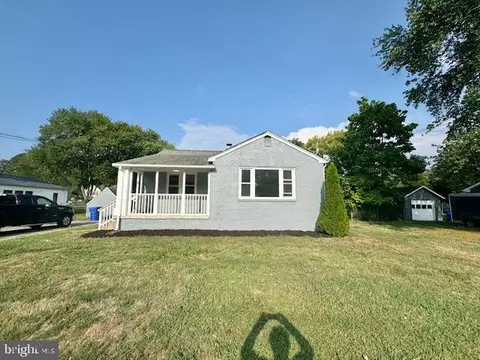 10 1st St, Indian Head, MD 20640