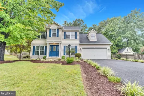 2815 Harrison Ct, Waldorf, MD 20603
