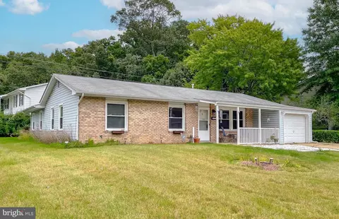 232 Barksdale Ave, Waldorf, MD 20602