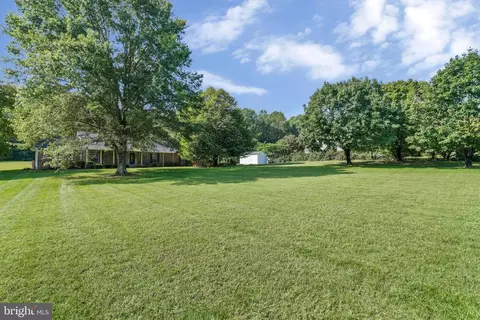 Exterior - 16145 Inheritance Dr, Brandywine, MD 20613 photo 7 of 12