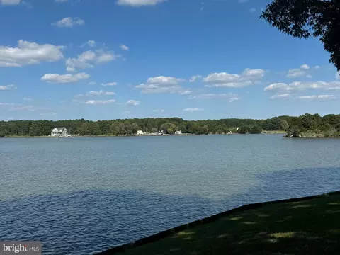 View/Area - 11335 Devon Ct, Swan Point, MD 20645 photo 5 of 7
