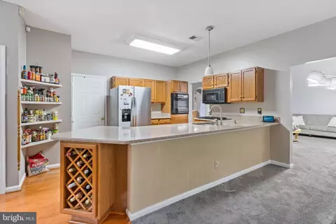 Kitchen - 11335 Devon Ct, Swan Point, MD 20645 photo 2 of 2