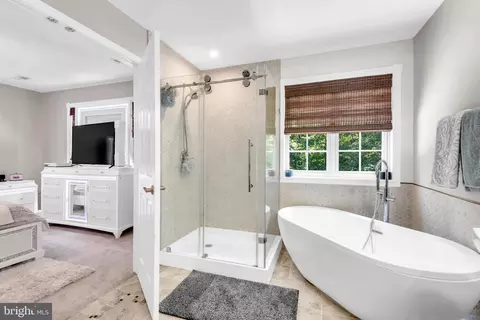 Bath - 4450 Wilkerson Rd, Brandywine, MD 20613 photo 1 of 3