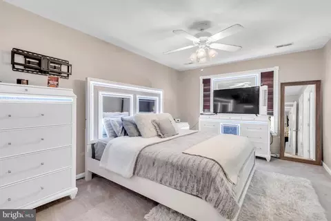 Bedroom - 4450 Wilkerson Rd, Brandywine, MD 20613 photo 2 of 4