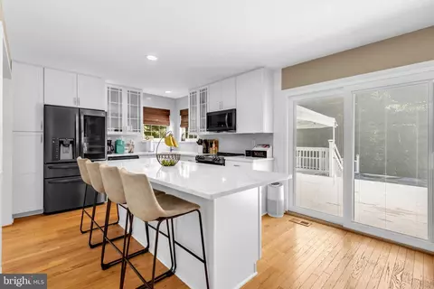 Kitchen - 4450 Wilkerson Rd, Brandywine, MD 20613 photo 2 of 2
