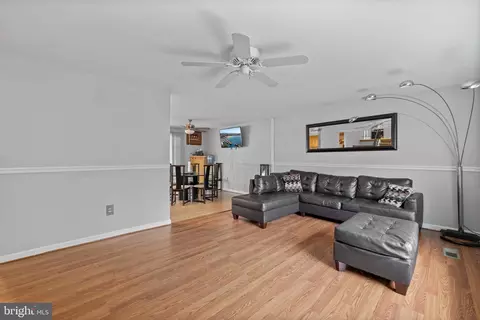 5307 Doris Dr, Waldorf, MD 20601 photo 7