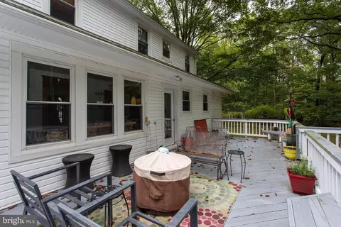 Exterior - 9295 Mitchell Rd, La Plata, MD 20646 photo 6 of 13